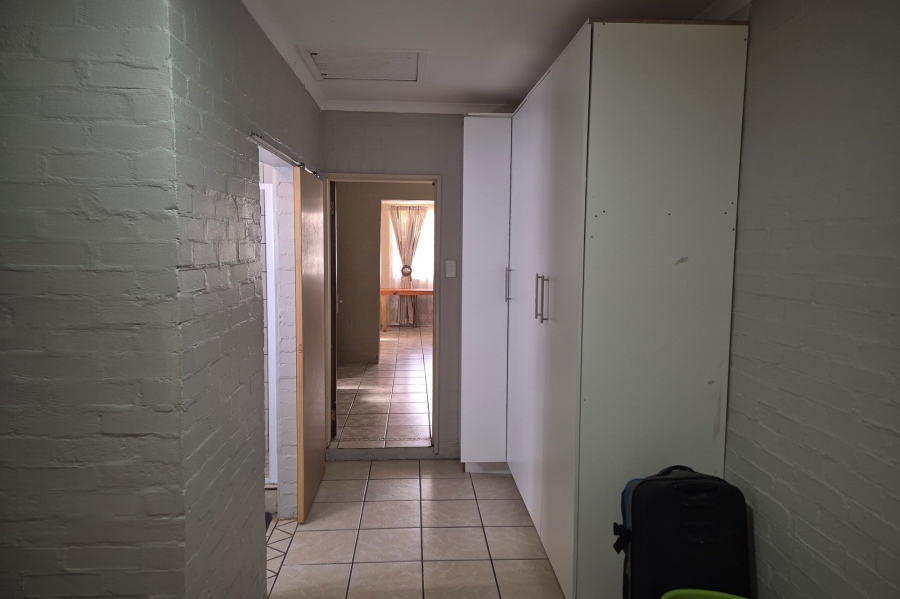 4 Bedroom Property for Sale in Onverwacht Western Cape